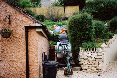 Showing my 27in wide digger